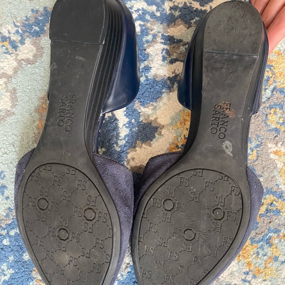 Franco Sarto Women's Navy Suede D’Orsay Flats, size 7 - Picture 2 of 6